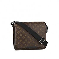 LOUIS VUITTON-M11593 루이비통 카키 그린 모노그램 그라디언트 디스트릭트 PM