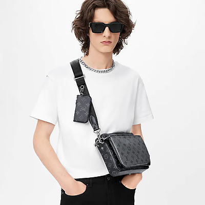 LOUIS VUITTON-M24753 루이비통 네이비 모노그램 섀도우 트리오 메신저