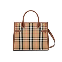 [스페셜오더]BURBERRY-80252691 버버리 블랙 스몰 레더 빈티지 체크 투 핸들 타이틀 백