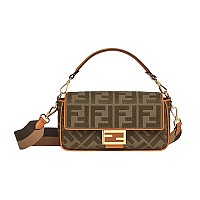 [스페셜오더]FENDI-8BR6008 팬디 톤온톤 위브 장식 브라운 바게트백