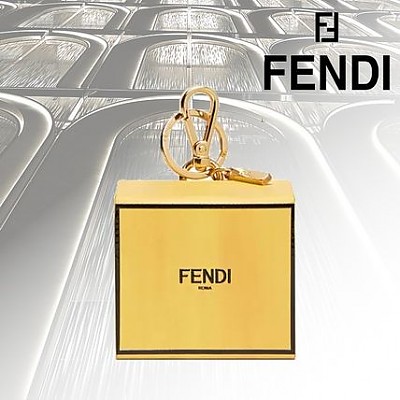 FENDI-7AR917 펜디 핑크 박스 키 참 케이스