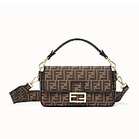 [스페셜오더]FENDI-8BR600 펜디 핑크 시어링 바게트 백