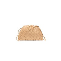 [스페셜오더]BOTTEGA VENETA-585852 보테가 베네타 캐러멜 인트레치아토 위빙 미니 숄더 파우치