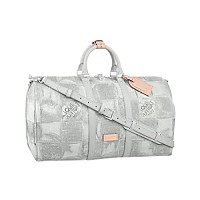 LOUIS VUITTON-M11596 루이비통 블랙 브러시드 모노그램 키폴 반둘리에 50