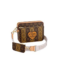 LOUIS VUITTON-M11592 루이비통 네이비 모노그램 그라디언트 트리오 메신저