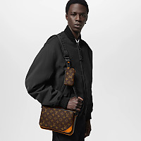 LOUIS VUITTON-M11592 루이비통 네이비 모노그램 그라디언트 트리오 메신저