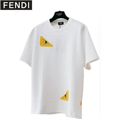 FENDI-05051 펜디 블랙 백 버그 아이 장식 티셔츠 남성용