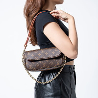 LOUIS VUITTON-M12758 루이비통 아리조나 모노그램 앙프렝뜨 월릿 온 체인 아이비