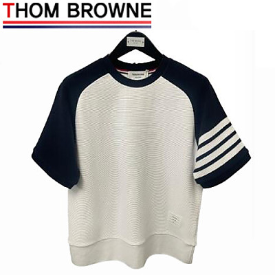 THOM BROWNE-07032 톰 브라운 그레이/화이트 스트라이프 장식 티셔츠 남성용