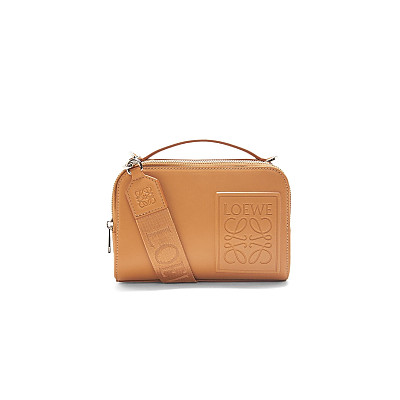 LOEWE-로에베 올리브 미니 카메라 더블지퍼 크로스 백 18cm - C660R41X01