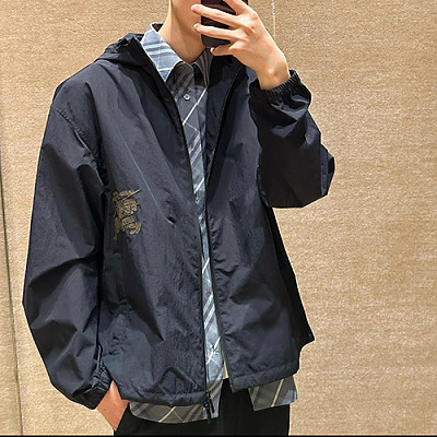 BURBERRY-07202 버버리 베이지 나일론 바람막이 후드 재킷 남성용