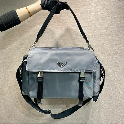 [스페셜오더]PRADA-2VD082 프라다 그레이 익스플로어 리나일론 백