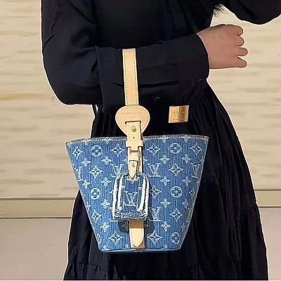 [스페셜오더]LOUIS VUITTON-M12925 루이비통 모노그램 데님 올 인 BB
