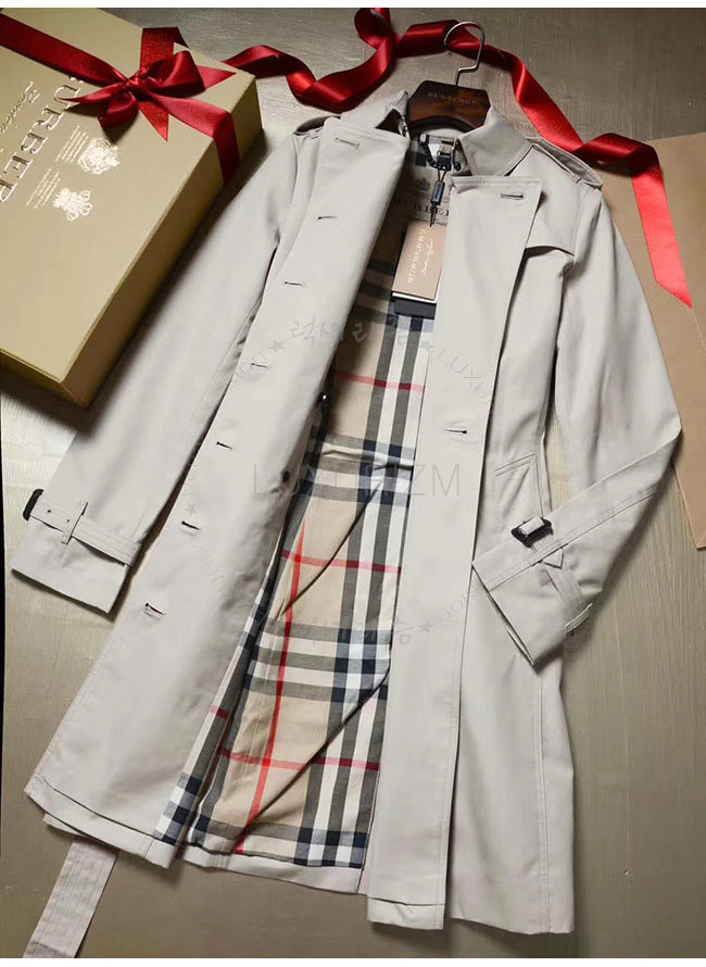 burberry5-1028-3.jpg