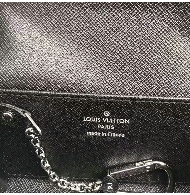 louisvuitton2-1118-009.jpg