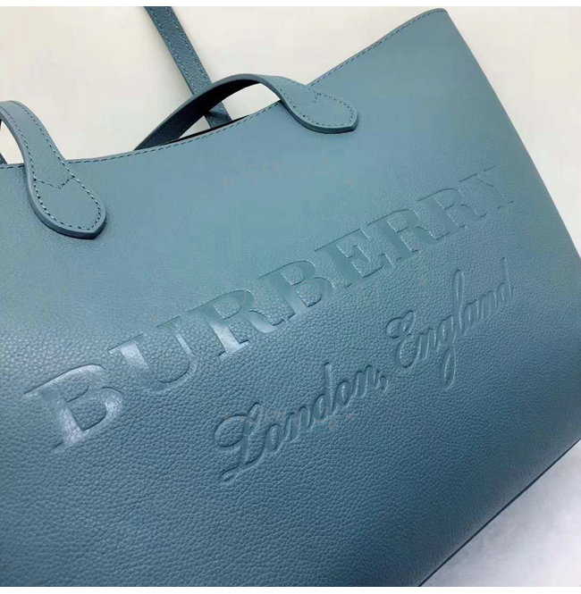 burberry3-1213-006.jpg