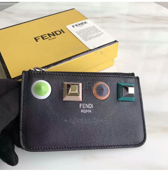 fendi2-1220-002.jpg