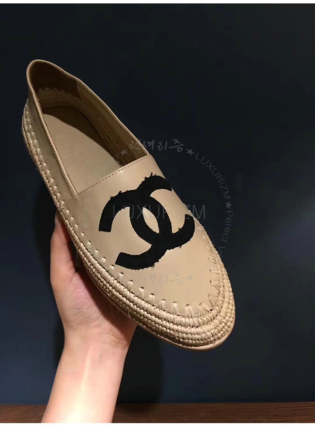 chanel4-1225-5.jpg