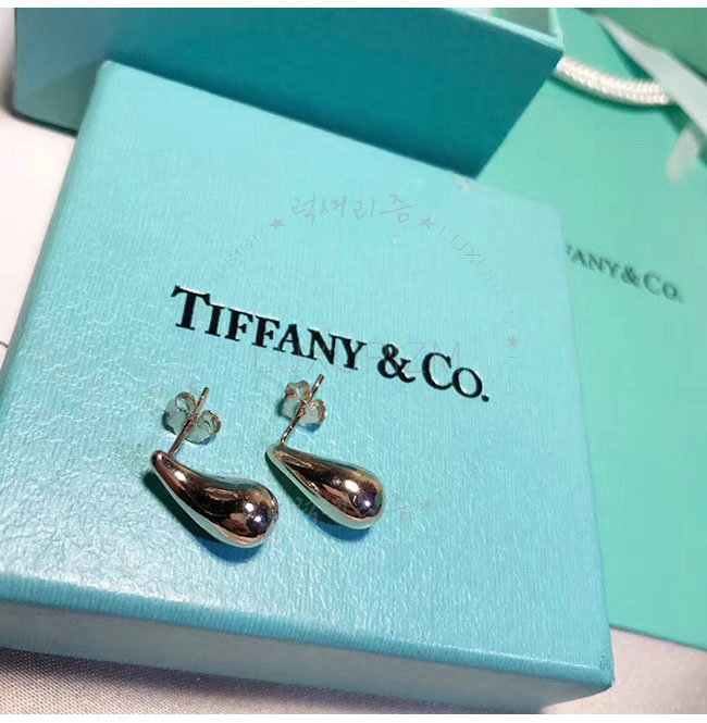 tiffany and co4-0124-7.jpg