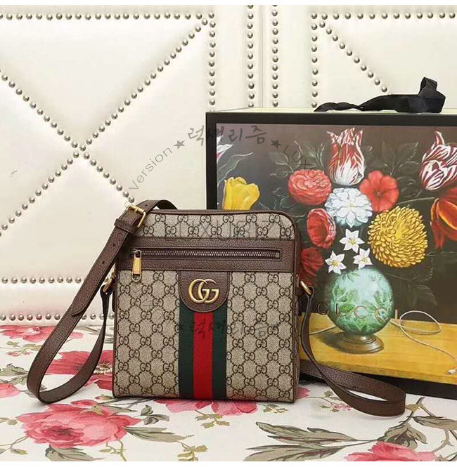 gucci-1101-002.jpg