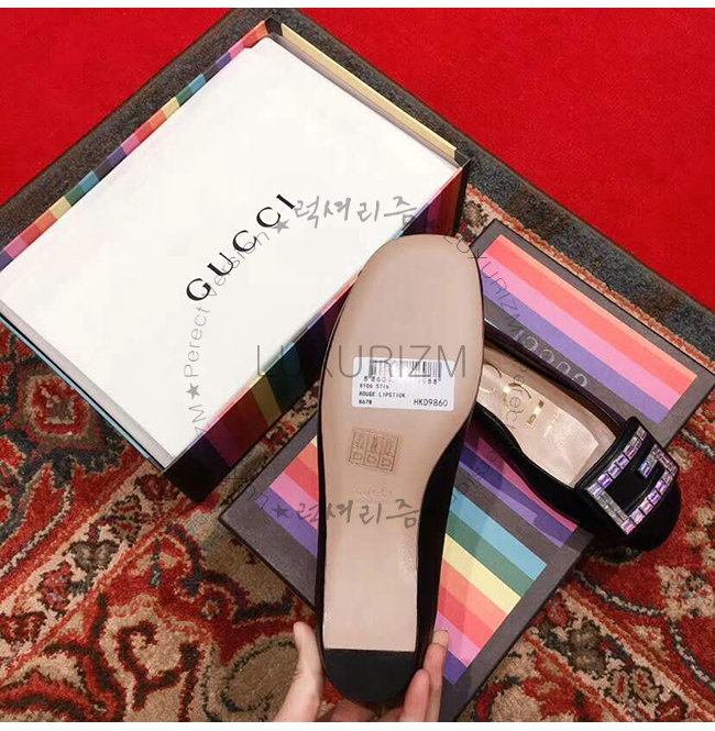 gucci-1102-0010.jpg