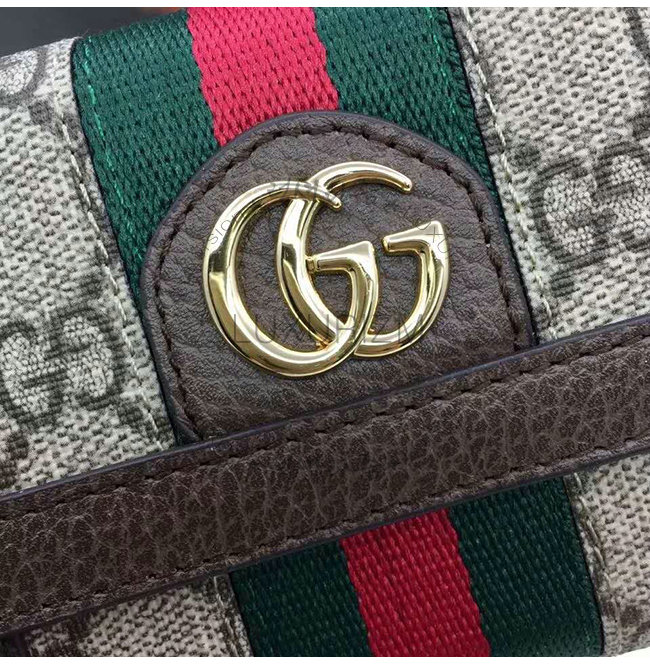 gucci-1108-004.jpg