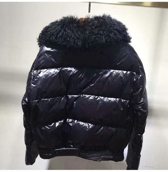 moncler-1110-003.jpg