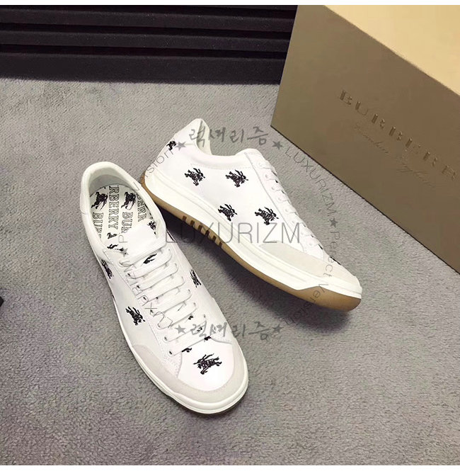 burberry-1113-004.jpg