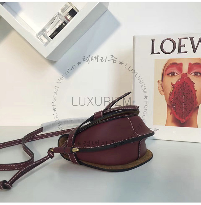 loewe4-1122-005.jpg