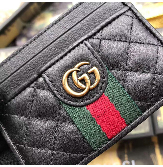 gucci2-1217-005.jpg