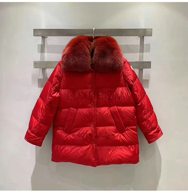 moncler-1220-003.jpg