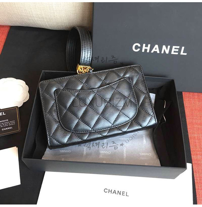 chanel-1229-002.jpg