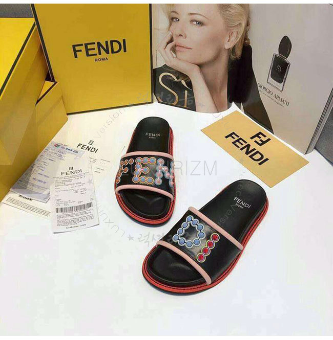 fendi3-0206-3.jpg