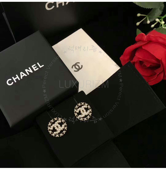 chanel1-0313-002.jpg