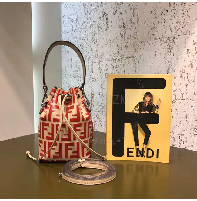 fendi1-0427-004.jpg