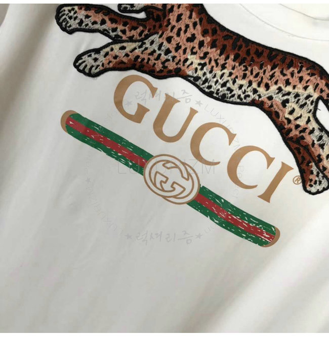 gucci1-0519-005.jpg