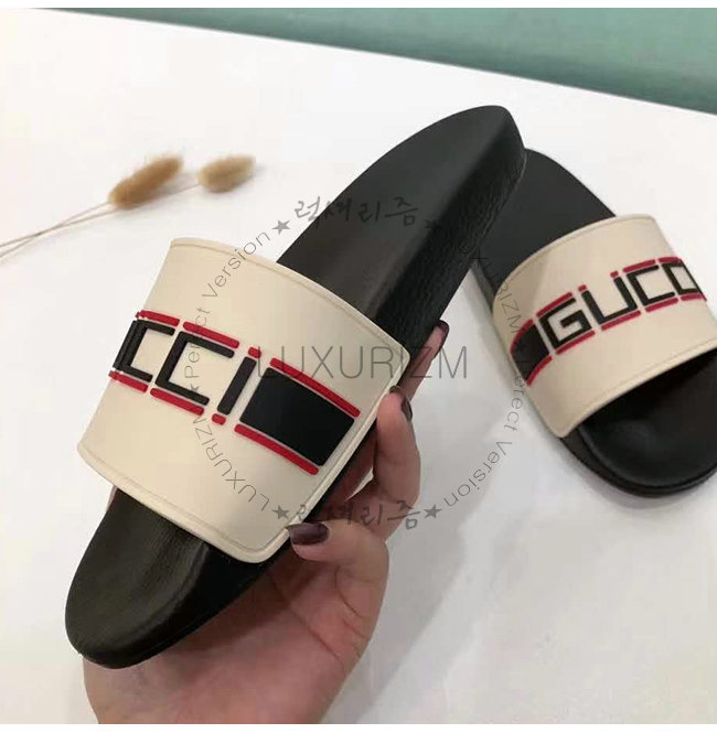 gucci2-0530-005.jpg