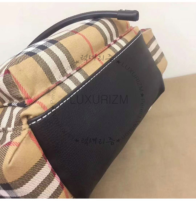 burberry1-0605-007.jpg