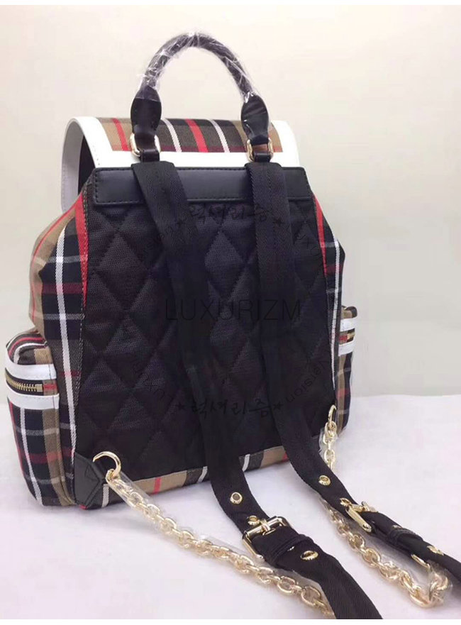 burberry9-0605-004.jpg