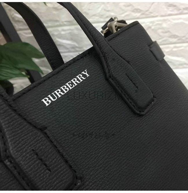 burberry2-0801-004.jpg