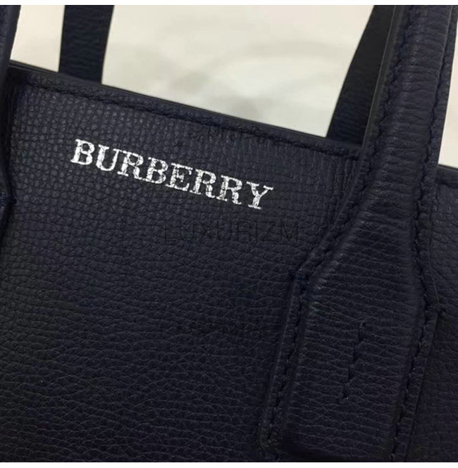 burberry3-0801-007.jpg