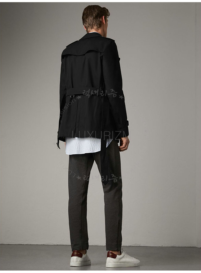 burberry2-1017-2.jpg