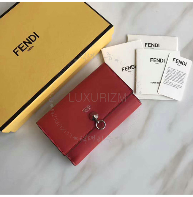 fendi2-1225-001.jpg