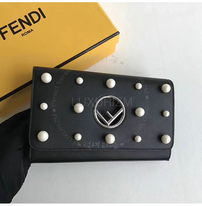 fendi9-0117-004.jpg