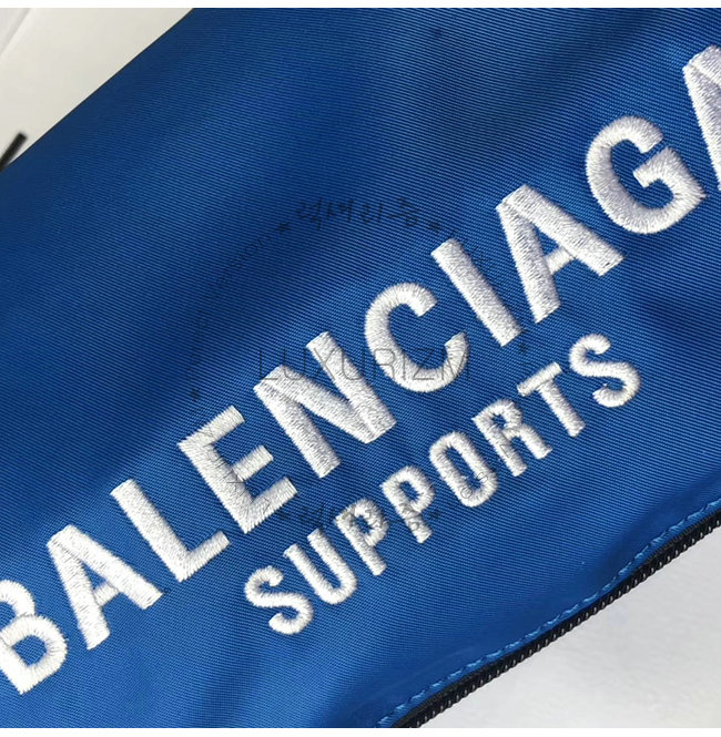 balenciaga5-1114-007.jpg