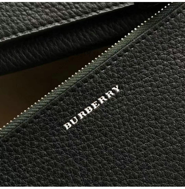 burberry7-0807-007.jpg