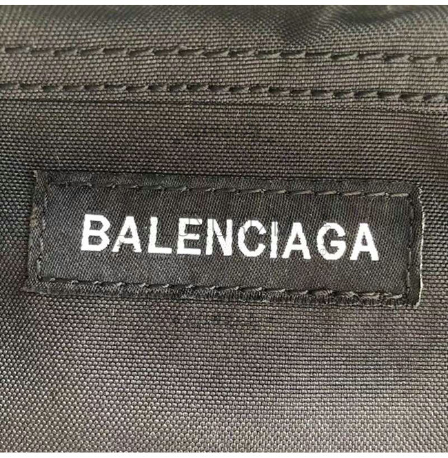 balenciaga1-0823-008.jpg